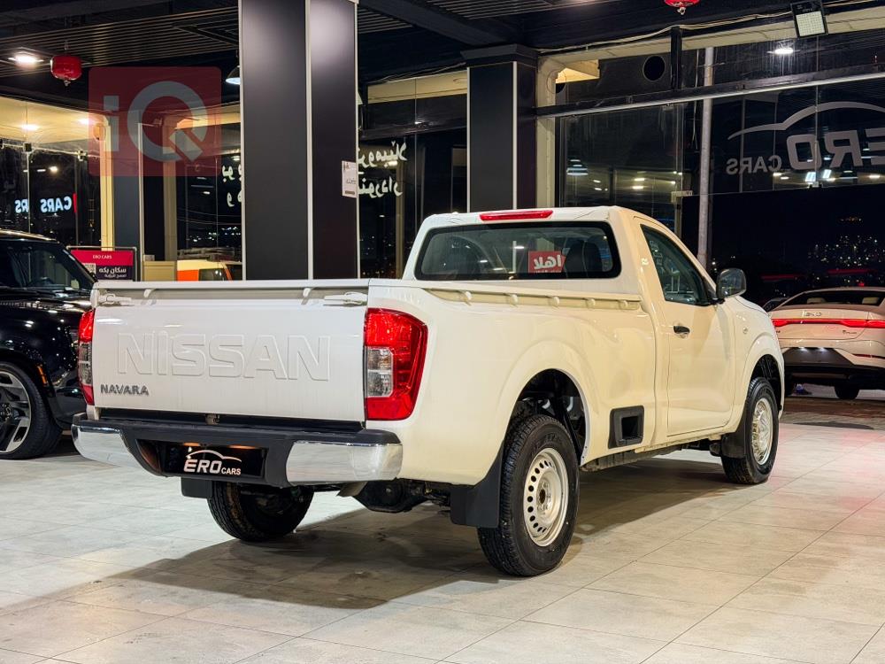 نيسان نافارا